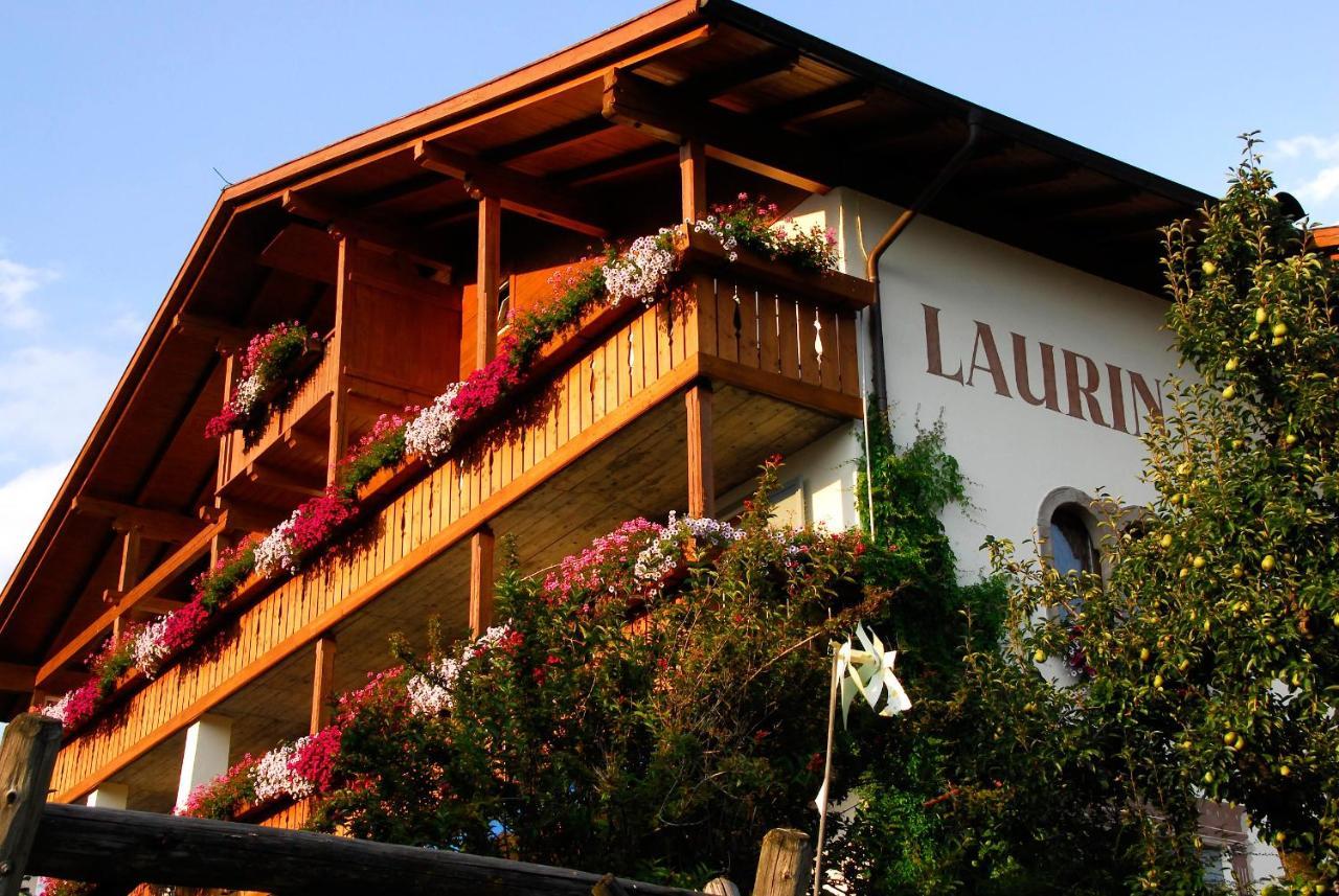Pension Laurin Schenna Εξωτερικό φωτογραφία